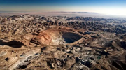 秘鲁不顾抗议批准扩建Las Bambas铜矿