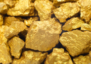 黄金协会：前三季度我国黄金产量313吨 黄金首饰销售再次回暖
